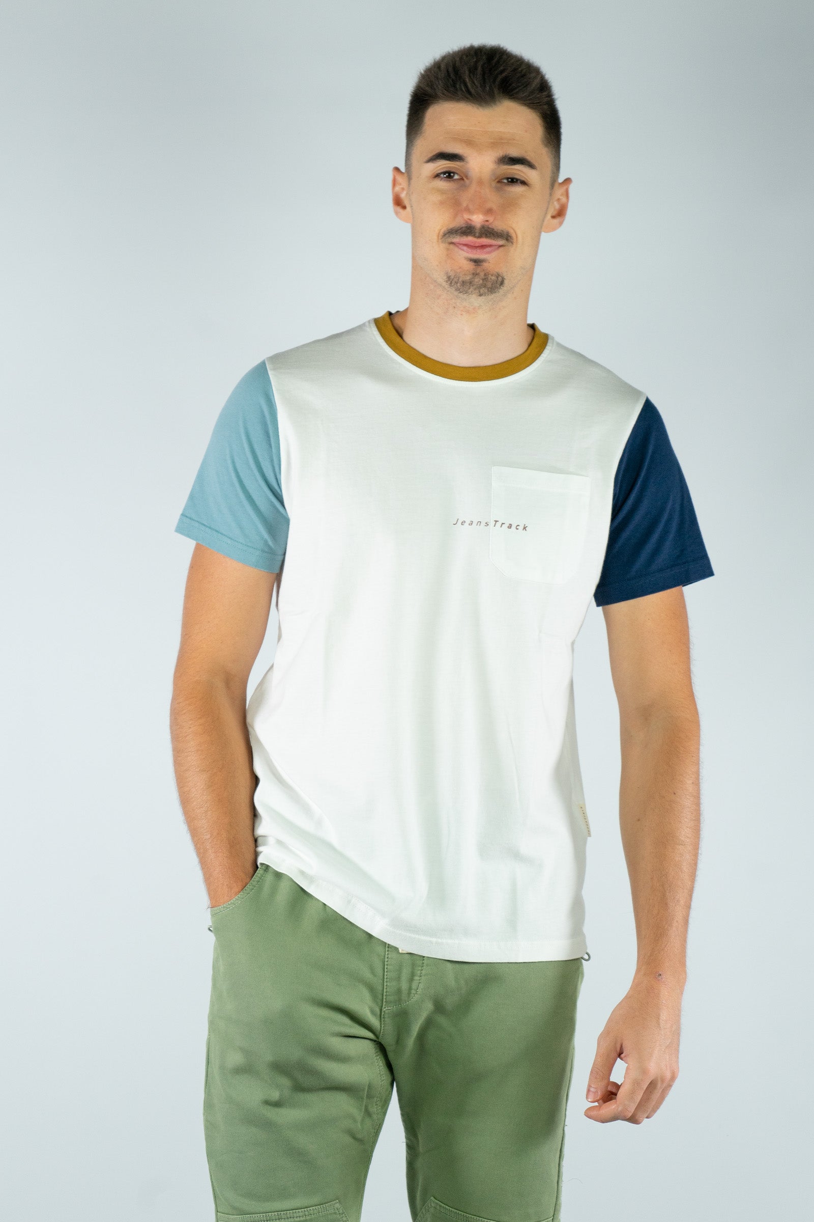 Camiseta Algodón Orgánico Mountains Creme