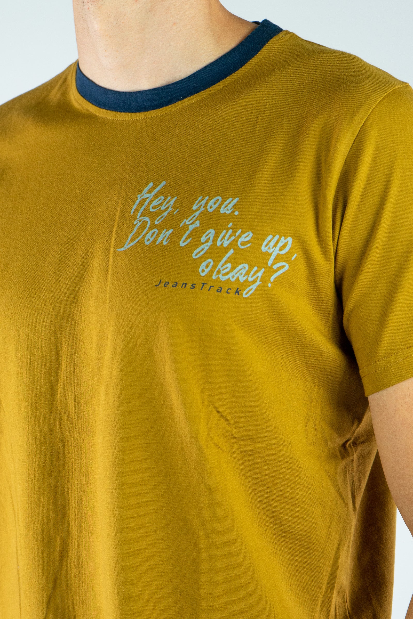 Camiseta Algodón Orgánico Mountains Mustard