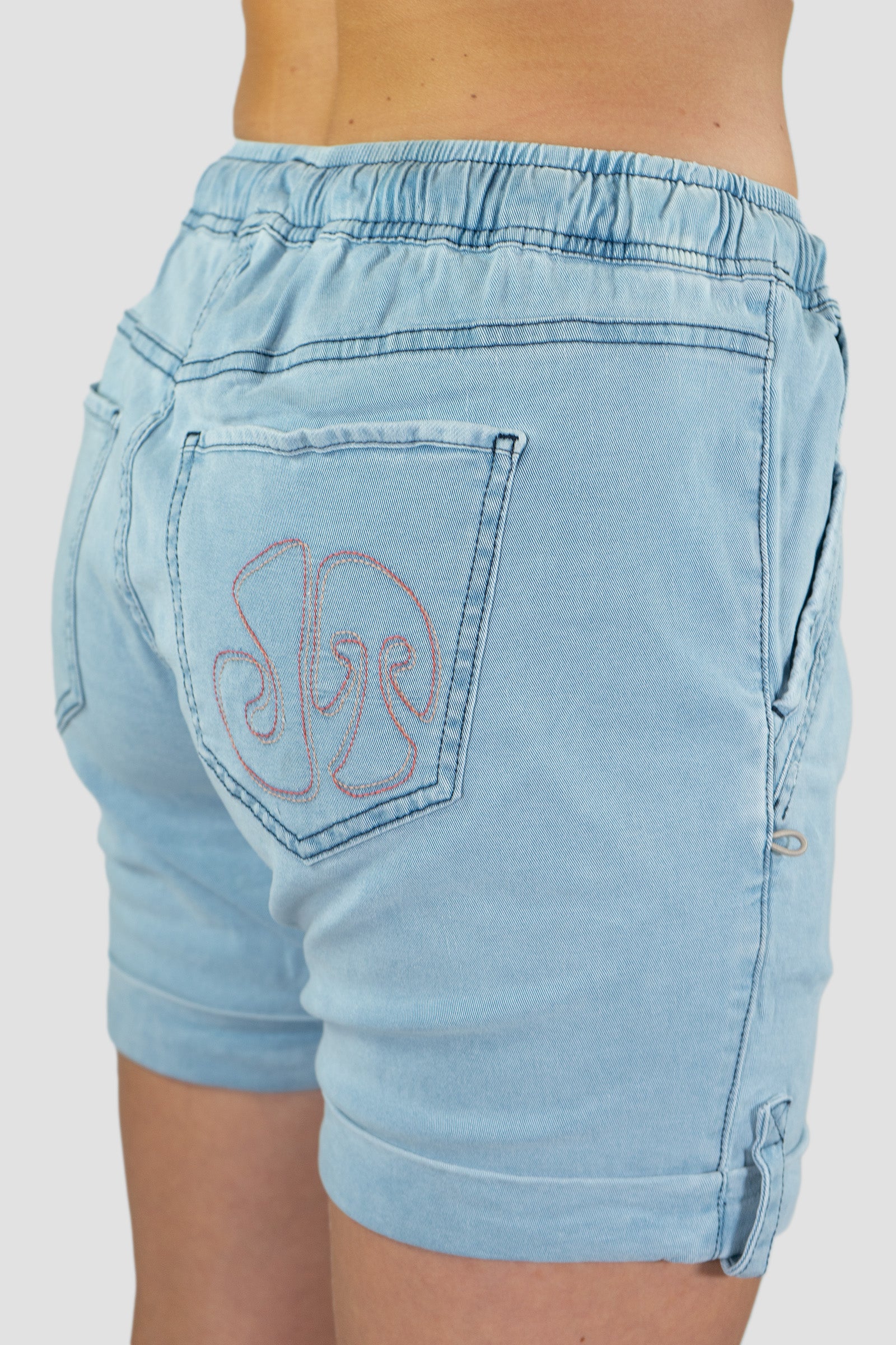 Pantalón Escalada Shira Short Jeans Aciano Mujer