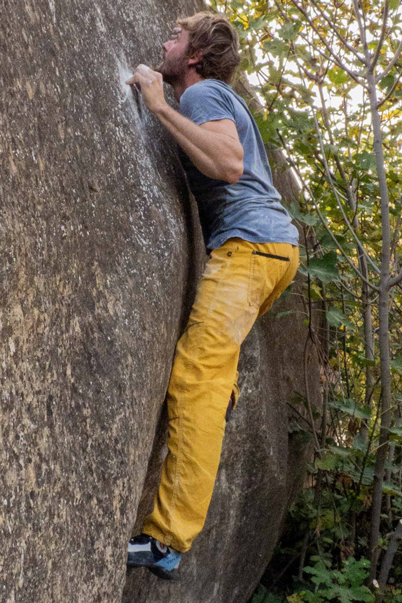 ¿Cómo elegir pantalones de escalada para el verano?