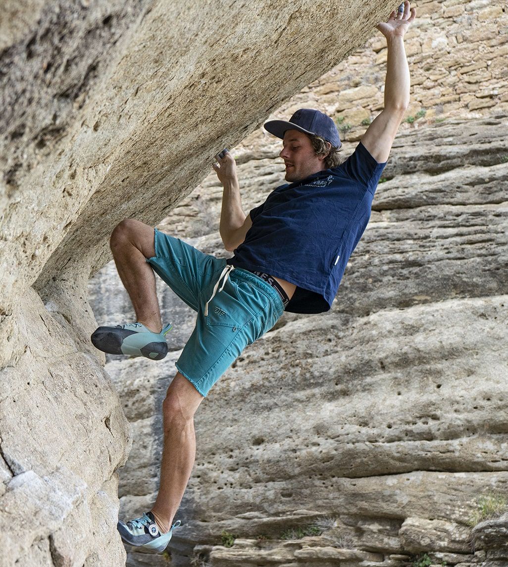 Pantalón Escalada - Trekking Montes Short Verde Hombre