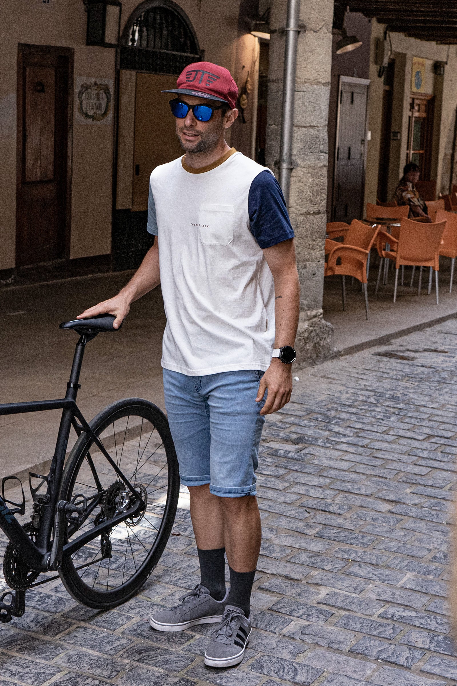 Camiseta Algodón Orgánico Mountains Creme